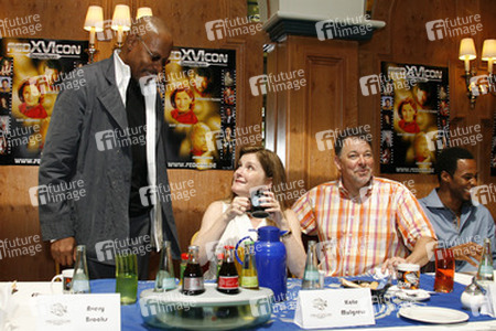 Avery Brooks, Kate Mulgrew, Jonathan Frakes, Anthony Montgomery