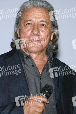 Edward James Olmos