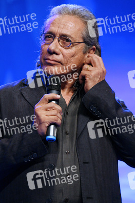 Edward James Olmos