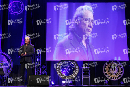 Edward James Olmos