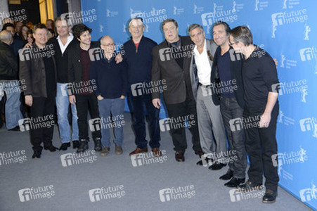 Justus von Dohnányi, Hugh Bonneville, Dimitri Leonidas, Bob Balaban, Bill Murray, John Goodman, George Clooney, Jean Dujardin, Matt Damon