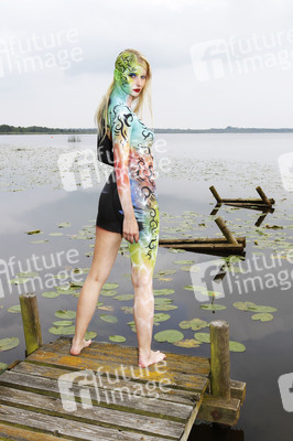 Color Suit Bodypainting