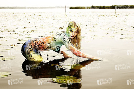 Color Suit Bodypainting