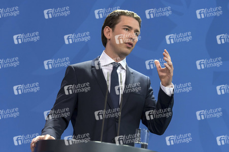 Pressekonferenz mit Merkel und Kurz in Berlin