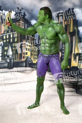 GEEK ART: Hulk vs Iron Quinn Bodypainting