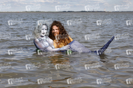 GEEK ART: Aquaman und Nixe / Aquaman and Mermaid Bodypainting