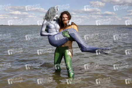 GEEK ART: Aquaman und Nixe / Aquaman and Mermaid Bodypainting