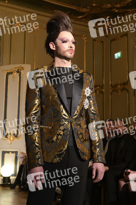 Harald Glööckler Pompöös Iconic Couture Show in Berlin