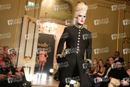 Harald Glööckler Pompöös Iconic Couture Show in Berlin