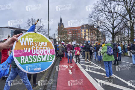 Bunt statt Braun-Demonstration in Hannover