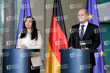 Pressestatement von Olaf Scholz und Reem Alabali-Radovan in Berlin