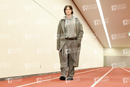 William Fan Fashion Show auf der Berlin Fashion Week A/W 2024