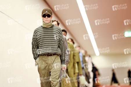 William Fan Fashion Show auf der Berlin Fashion Week A/W 2024