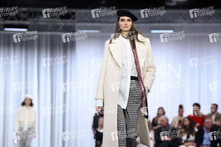 Marc Cain Fashion Show auf der Berlin Fashion Week A/W 2024