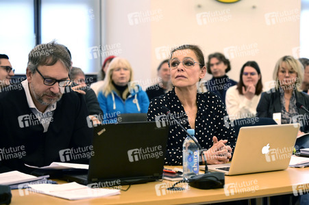 Gerichtsverhandlung von Julia Neigel im Sächsischen Oberverwaltungsgericht in Bautzen