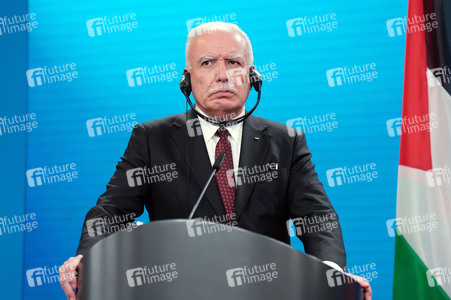 Pressekonferenz von Riyad al-Maliki und Annalena Baerbock in Berlin