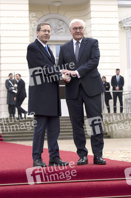 Empfang von Isaac Herzog im Schloss Bellevue in Berlin