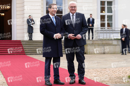 Empfang von Isaac Herzog im Schloss Bellevue in Berlin