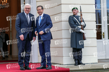 Empfang von Isaac Herzog im Schloss Bellevue in Berlin