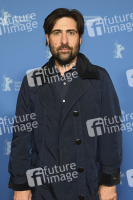 Filmpremiere 'Between the Temples', Berlinale 2024