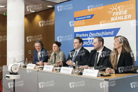 Pressekonferenz der Freien Wähler zur Vorstellung der Europawahlkampagne in Berlin