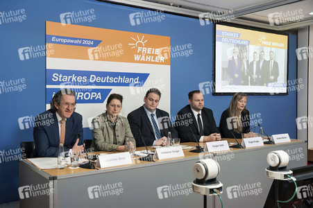 Pressekonferenz der Freien Wähler zur Vorstellung der Europawahlkampagne in Berlin