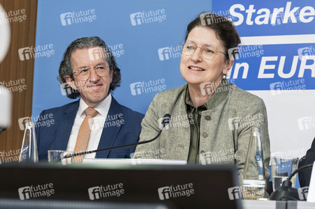 Pressekonferenz der Freien Wähler zur Vorstellung der Europawahlkampagne in Berlin