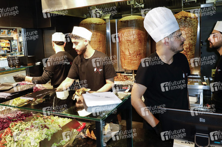 Eröffnung vom Mangal Döner X Lukas Podolski Store in Köln