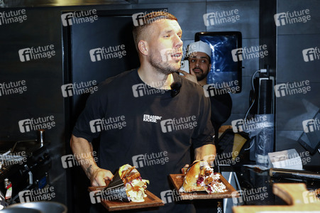 Eröffnung vom Mangal Döner X Lukas Podolski Store in Köln