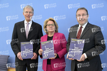 Bundespressekonferenz zur Vorstellung des UNDP-Berichts in Berlin