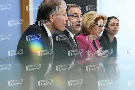 Bundespressekonferenz zur Vorstellung des UNDP-Berichts in Berlin