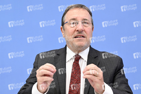 Bundespressekonferenz zur Vorstellung des UNDP-Berichts in Berlin