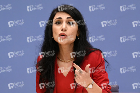 Bundespressekonferenz Bündnis 'Zusammen für Demokratie. Im Bund. Vor Ort. Für alle.' in Berlin