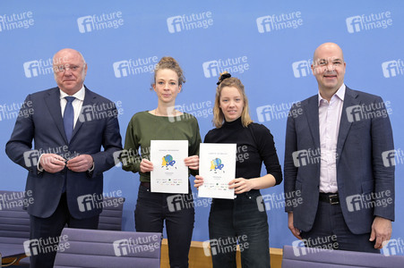 Bundespressekonferenz zum Klimageld in Berlin