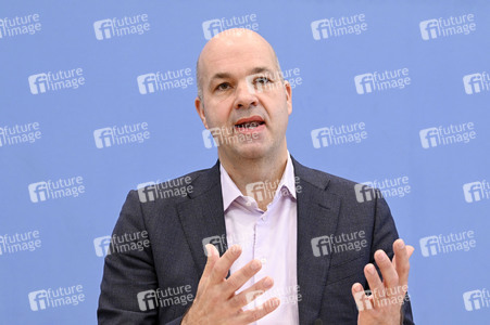 Bundespressekonferenz zum Klimageld in Berlin