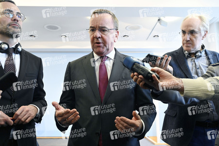 Pressekonferenz mit Sebastien Lecornu und Boris Pistorius in Berlin