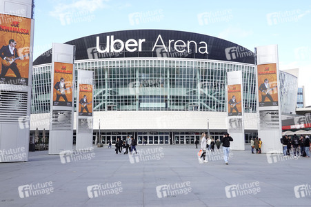 Umbenennung der Mercedes-Benz Arena in Uber Arena in Berlin