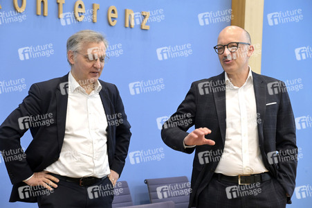 Bundespressekonferenz Gemeinschaftsdiagnose der Wirtschaftsforschungsinstitute Frühjahr 2024 in Berlin