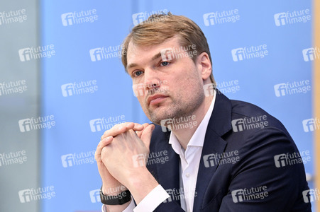 Bundespressekonferenz Gemeinschaftsdiagnose der Wirtschaftsforschungsinstitute Frühjahr 2024 in Berlin