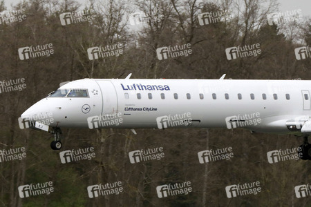 Vorerst letzte Maschine der Lufthansa am Bodensee-Airport Friedrichshafen