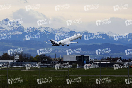 Vorerst letzte Maschine der Lufthansa am Bodensee-Airport Friedrichshafen