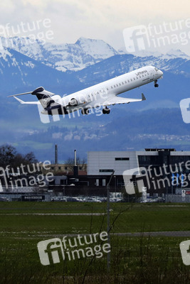 Vorerst letzte Maschine der Lufthansa am Bodensee-Airport Friedrichshafen