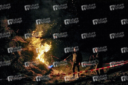 Symbolfoto Osterfeuer