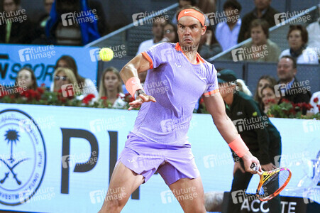 Tennismatch Alex de Minaur vs Rafael Nadal in Madrid