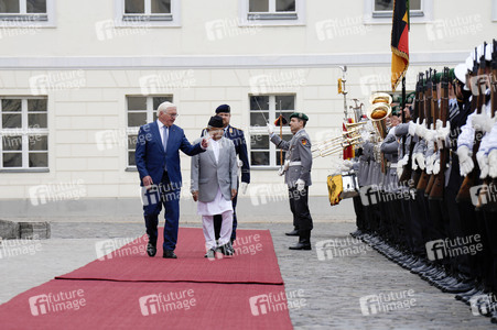 Begrüßung des Präsidenten von Nepal in Berlin