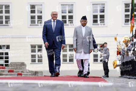 Begrüßung des Präsidenten von Nepal in Berlin