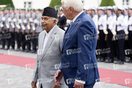 Begrüßung des Präsidenten von Nepal in Berlin