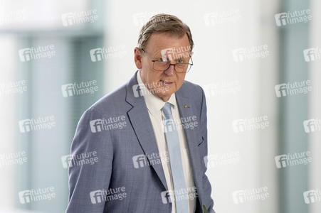 Besprechung von Bundeskanzler Scholz mit den Regierungschefinnen und Regierungschefs der Länder in Berlin