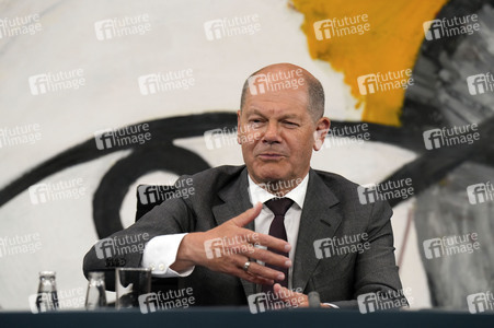 Pressekonferenz im Anschluss an die Beratungen mit den Regierungschefinnen und Regierungschefs der Länder in Berlin