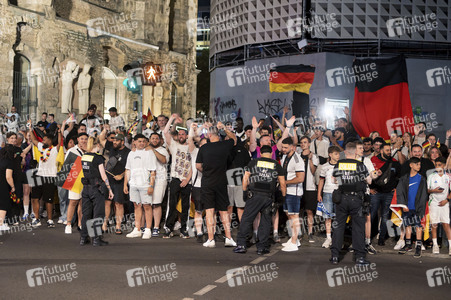 Autokorso auf dem Kurfürstendamm in Berlin